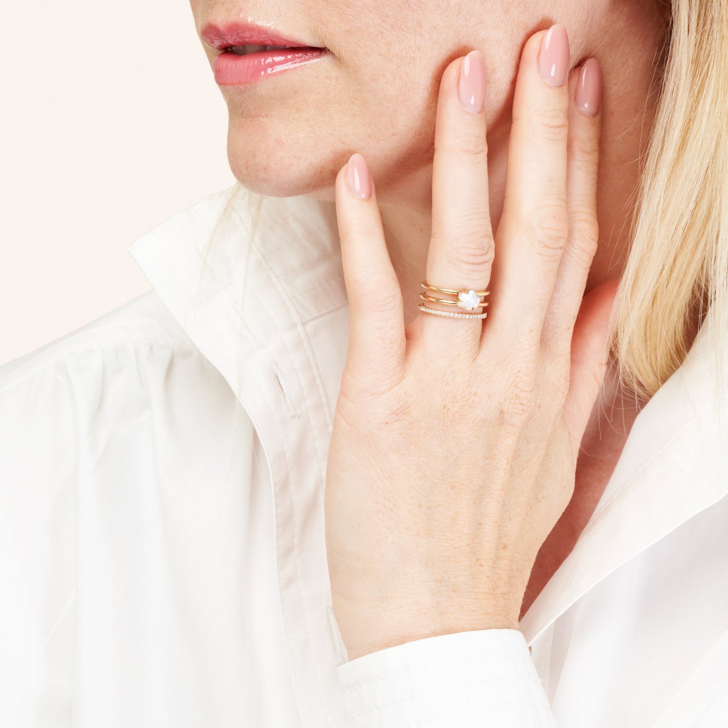 VIERI Mid Cloud Tre Ring Diamonds Milk 18 Karat Gold