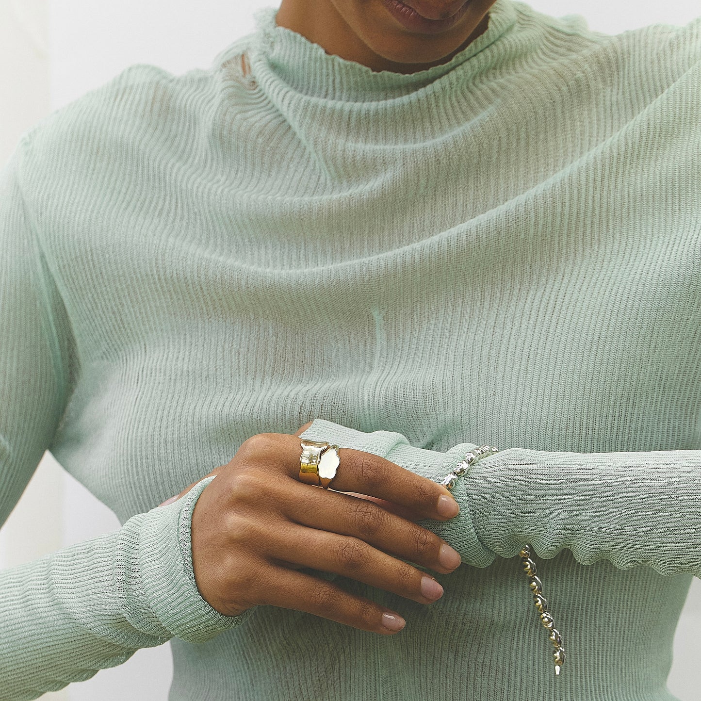 Modern Icons Collection Cloud Wave Ring