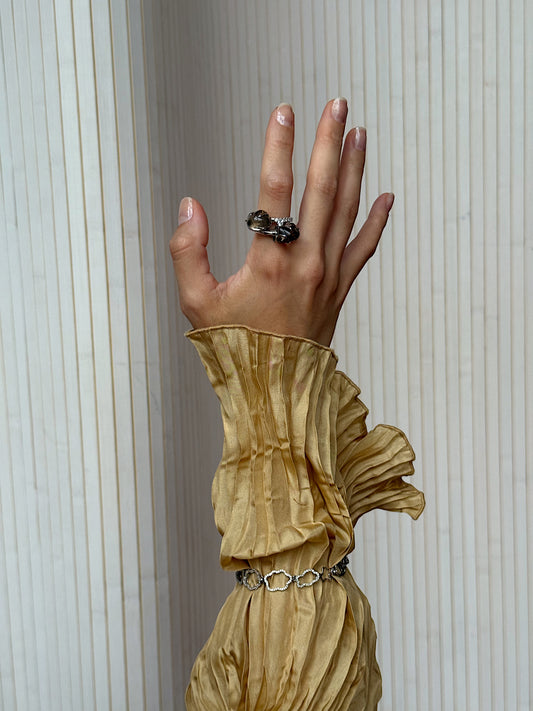 Golden Cloud Formation Armband