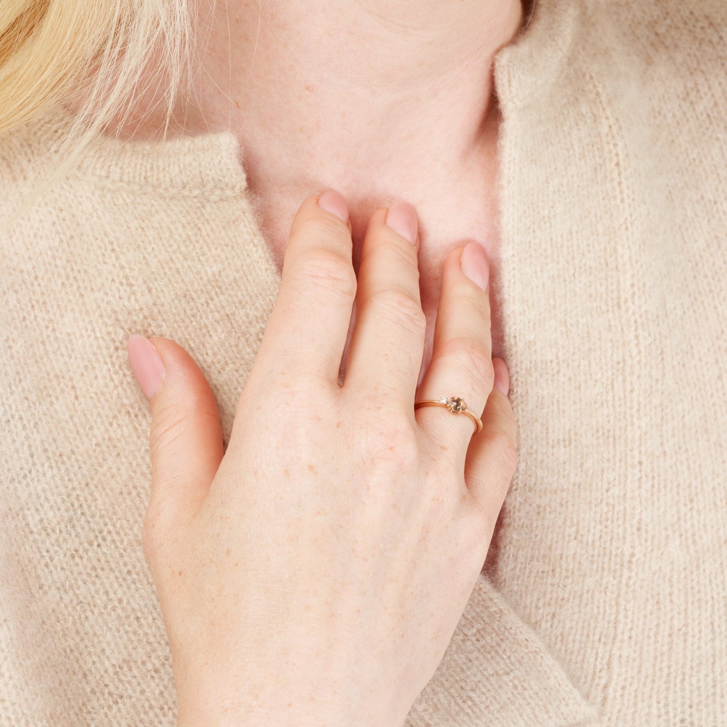 Tiny Cloud Ring Smoke