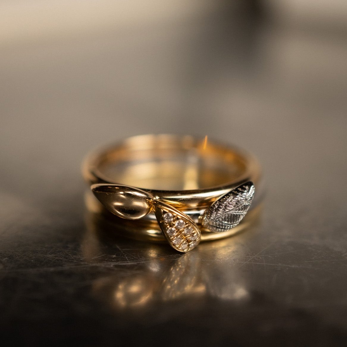 VIERI Fine Jewellery Lily Leaf Ring